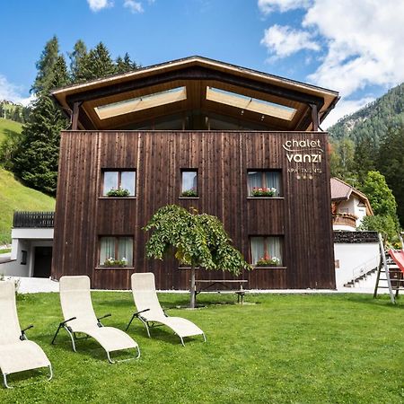 Chalet Vanzi Sankt Martin im Turm Buitenkant foto