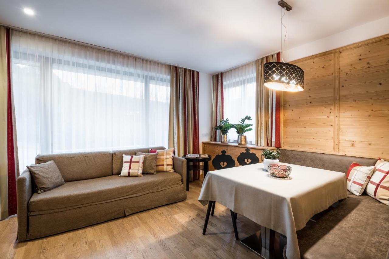 Chalet Vanzi Sankt Martin im Turm Buitenkant foto