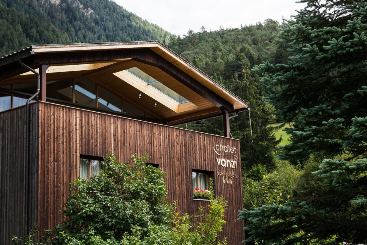 Chalet Vanzi Sankt Martin im Turm Buitenkant foto